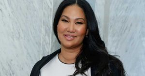 kimora lee simmons pregnant 1