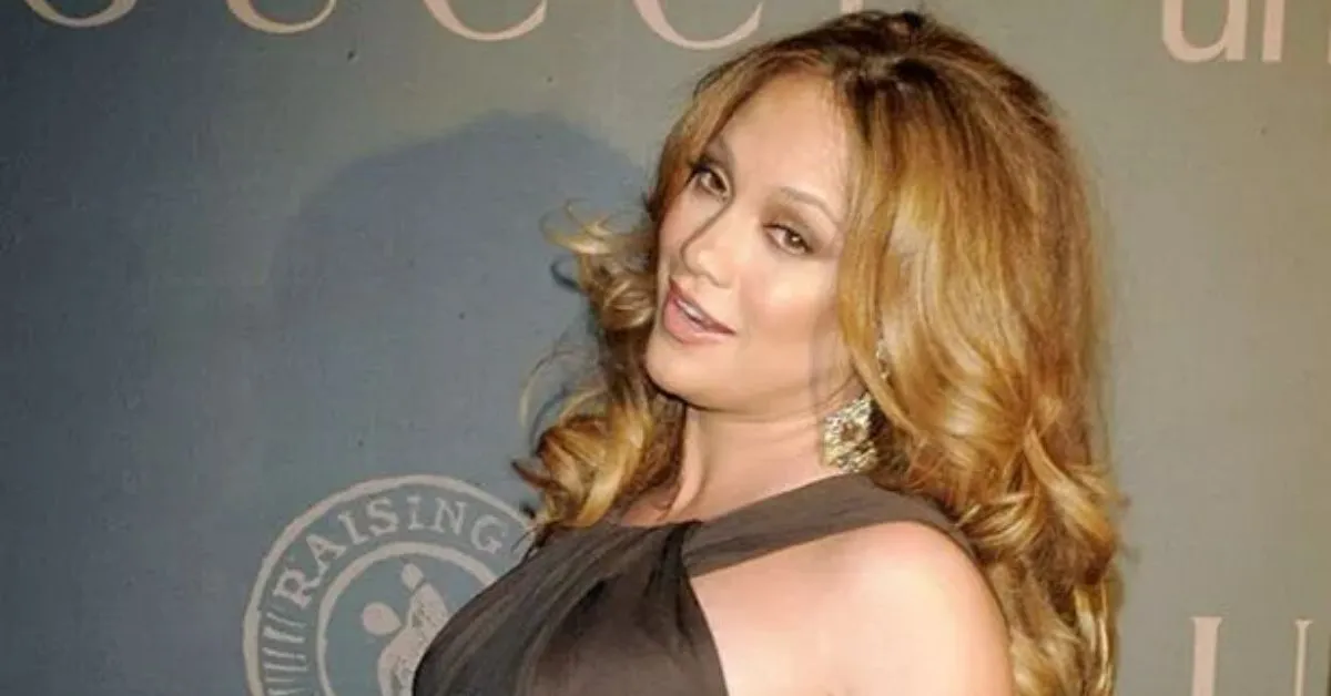 Jennifer Lopez Pregnancy Rumors: What’s the Truth?