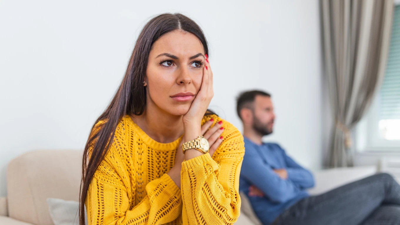 5 Quiet Shifts That Mean You're Falling Out of Love