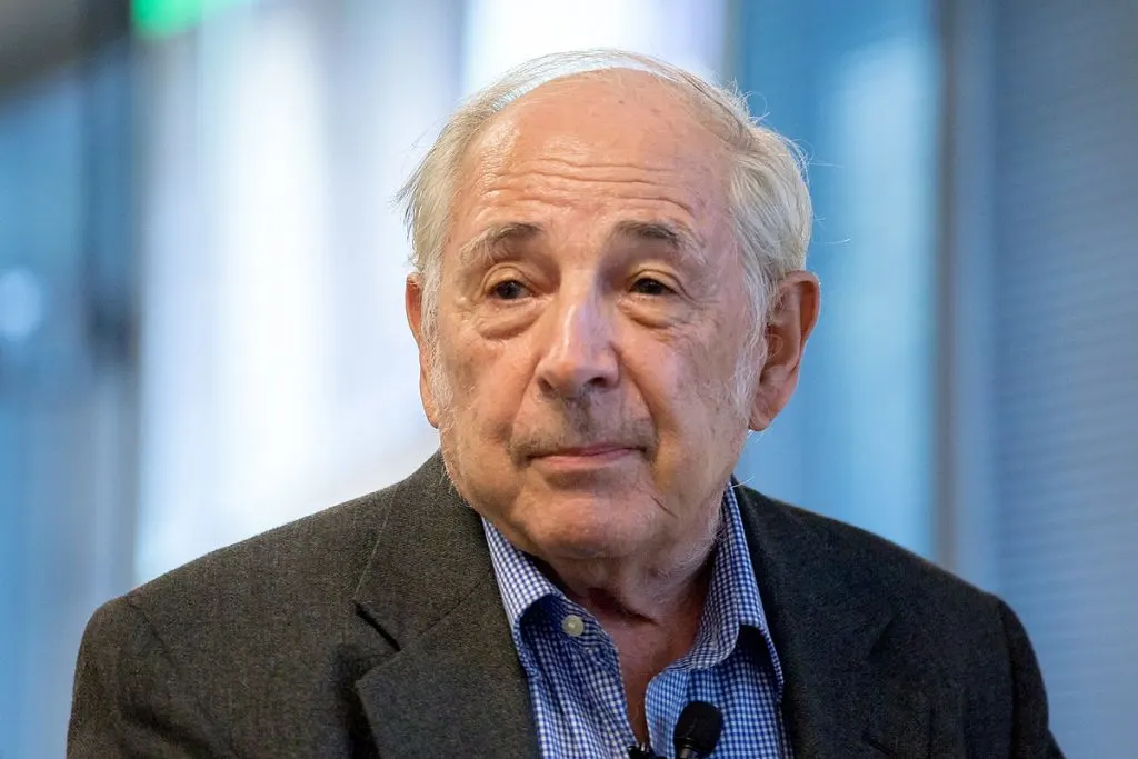 John Searle Dies at 93